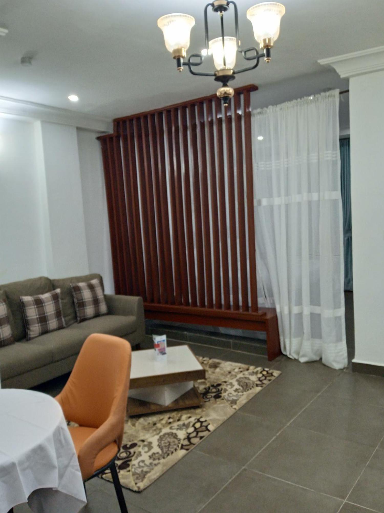 Cofe Hotel Yaoundé Eksteriør billede